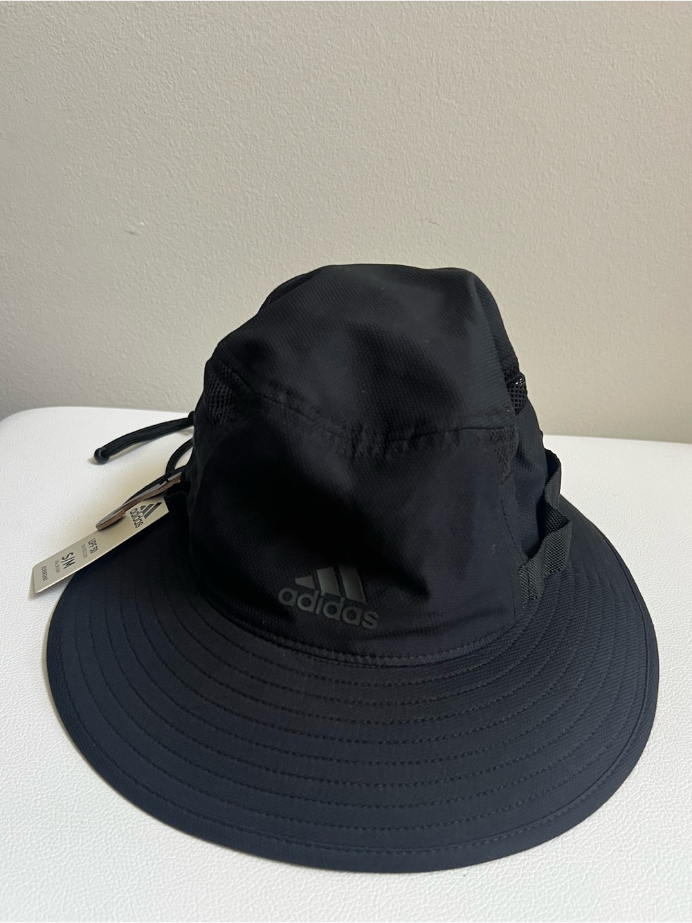 adidas Men’s Black Bucket Hat - Lightweight Outdoor Hat Size S/M